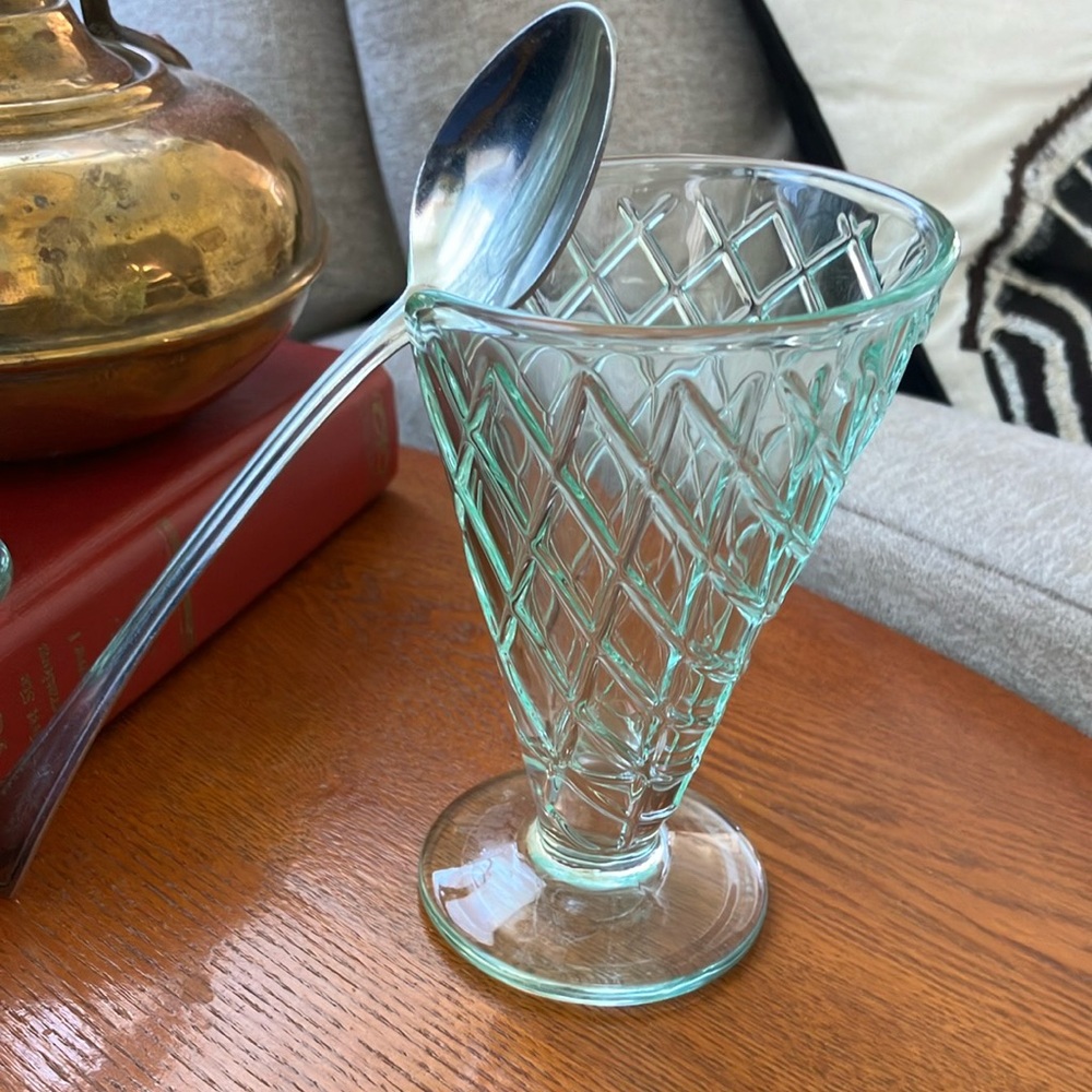 Vintage Amici Home Green Glass WAFFLE TEXTURE Ice Cream Sundae Cup AND SPOON